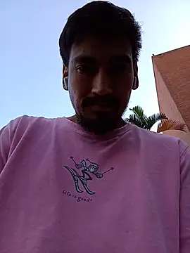 stefamholmes online show from July 24, 2026, 1:20 pm