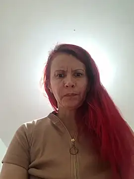 Snapshot of cintia_lov chatting on July 28, 2026, 1:12 am cintia lov online show from July 28, 2026, 1:12 am