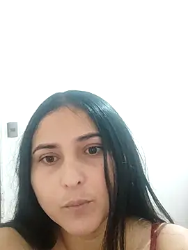 Snapshot of abril9393 chatting on July 17, 2026, 4:45 pm abril9393 online show from July 17, 2026, 4:45 pm