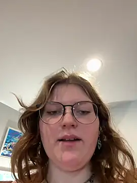 Snapshot of altbaddie chatting on July 27, 2026, 6:04 pm altbaddie online show from July 27, 2026, 6:04 pm