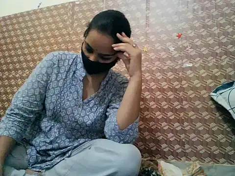 Snapshot of Nisha_As chatting on July 17, 2026, 8:21 am Nisha As online show from July 17, 2026, 8:21 am