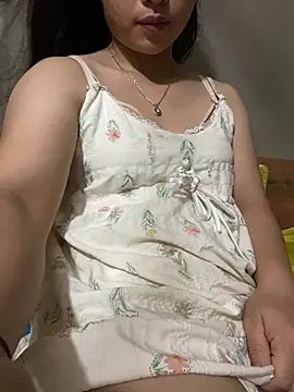 Lylalaa online show from July 25, 2026, 1:52 pm