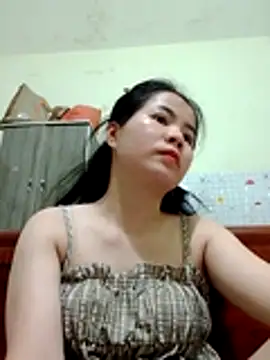Meomup1 online show from July 19, 2026, 6:11 pm