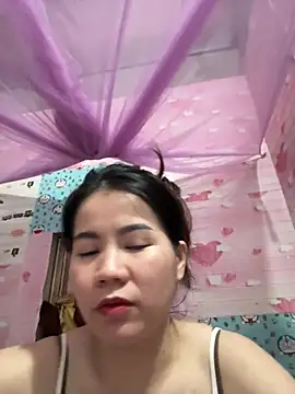 Meomup1 online show from July 28, 2026, 4:39 pm