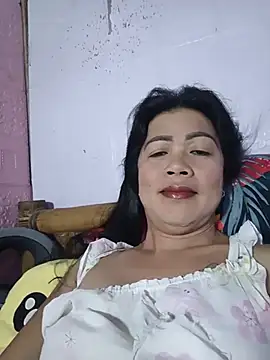 moninafox69 online show from July 23, 2026, 4:38 pm