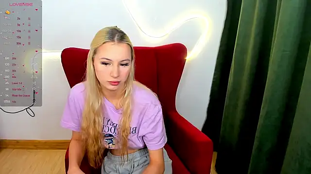 Karolina brand online show from July 29, 2026, 1:26 am