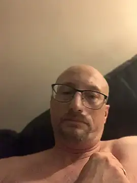 Snapshot of Rosbif69 chatting on July 27, 2026, 1:01 am Rosbif69 online show from July 27, 2026, 1:01 am