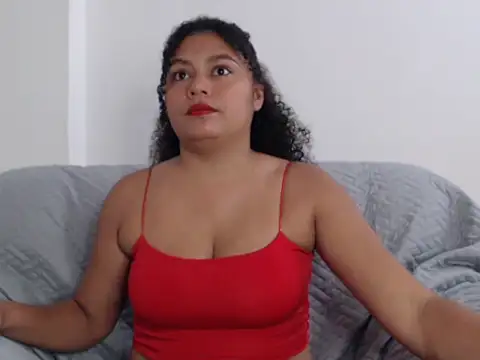 Snapshot of Aria_ferrer chatting on July 25, 2026, 8:28 pm Aria ferrer online show from July 25, 2026, 8:28 pm