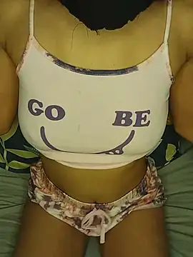 Snapshot of Mariiaa1 chatting on July 31, 2026, 11:31 am Mariiaa1 online show from July 31, 2026, 11:31 am