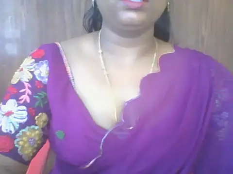 Tamil hot Shalini online show from July 23, 2026, 8:01 am