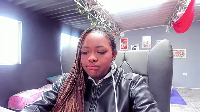 Afroditmar online show from July 25, 2026, 12:36 pm