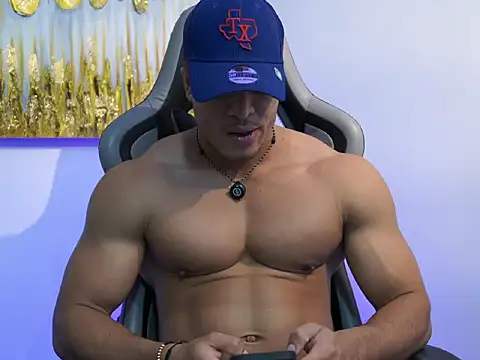 Snapshot of Romano_king chatting on July 23, 2026, 11:24 pm Romano king online show from July 23, 2026, 11:24 pm