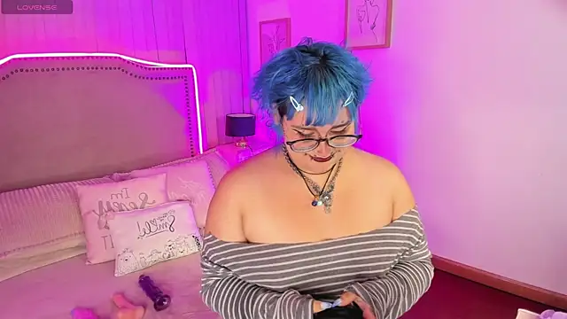 Blue Cherry online show from July 29, 2026, 3:48 am