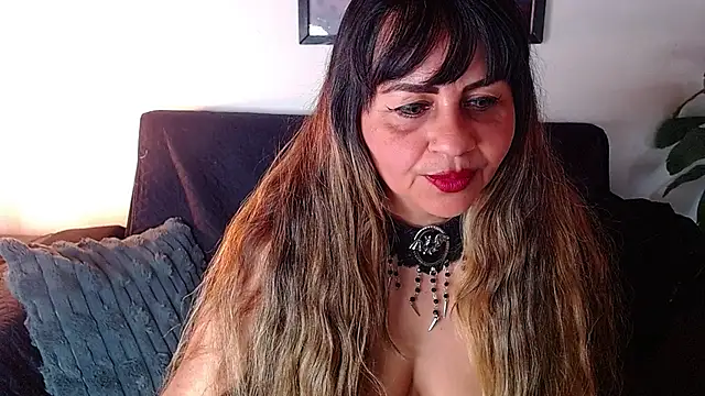 LiliMoon   online show from July 28, 2026, 7:39 pm