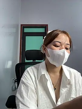 L We online show from July 28, 2026, 1:54 pm