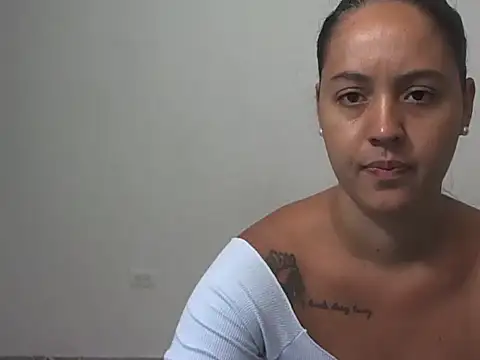 Zoe Bluee  online show from July 27, 2026, 5:53 pm