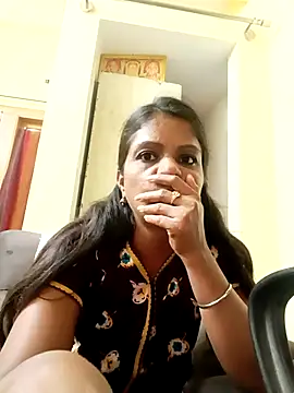 ashwini805057 online show from July 21, 2026, 6:43 pm