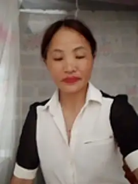 Snapshot of Mie-Miee chatting on July 25, 2026, 10:29 pm Mie-Miee online show from July 25, 2026, 10:29 pm