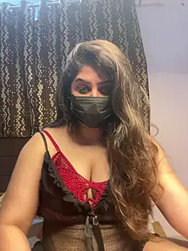 Snapshot of gurleen_kirat chatting on July 23, 2026, 6:39 pm gurleen kirat online show from July 23, 2026, 6:39 pm