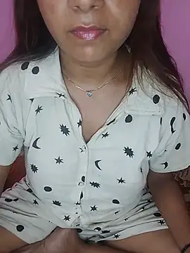 Snapshot of Callme_Rozy chatting on July 29, 2026, 7:34 pm Callme Rozy online show from July 29, 2026, 7:34 pm