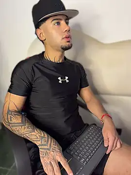 Snapshot of Adam_hot8 chatting on July 28, 2026, 1:54 pm Adam hot8 online show from July 28, 2026, 1:54 pm