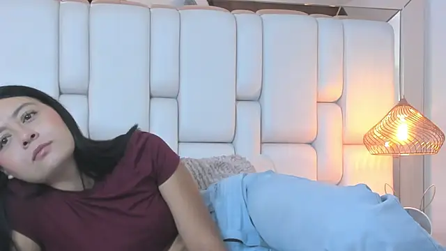 Snapshot of MarianaAngelP chatting on July 29, 2026, 12:03 pm MarianaAngelP online show from July 29, 2026, 12:03 pm