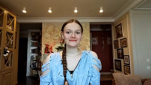 MarloOsburn online show from July 22, 2026, 10:07 am