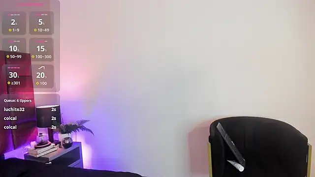 Snapshot of SofiBlosh chatting on July 28, 2026, 4:39 pm SofiBlosh online show from July 28, 2026, 4:39 pm