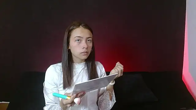 Snapshot of Sofiiamoon chatting on July 30, 2026, 2:38 pm Sofiiamoon online show from July 30, 2026, 2:38 pm