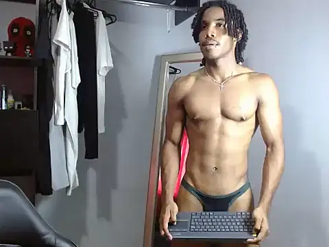 AxelSilva7777 online show from July 28, 2026, 7:39 pm