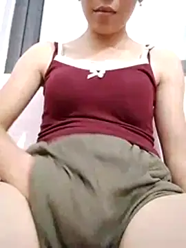 Isla-Natalia online show from July 24, 2026, 1:31 pm