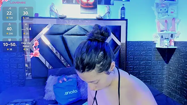 Nicky Jen online show from July 23, 2026, 3:26 am