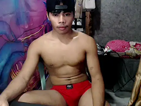 Snapshot of pinoy_john18 chatting on July 29, 2026, 5:00 pm pinoy john18 online show from July 29, 2026, 5:00 pm