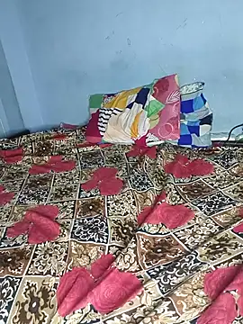Elina couple  online show from July 28, 2026, 4:27 pm