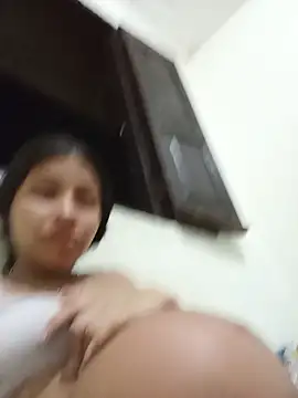 Lia Foz online show from July 26, 2026, 3:14 am