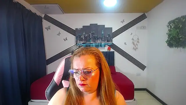 Snapshot of SharonStonn chatting on July 21, 2026, 3:09 am SharonStonn online show from July 21, 2026, 3:09 am
