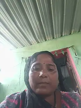 Hott arushi online show from July 23, 2026, 10:46 am
