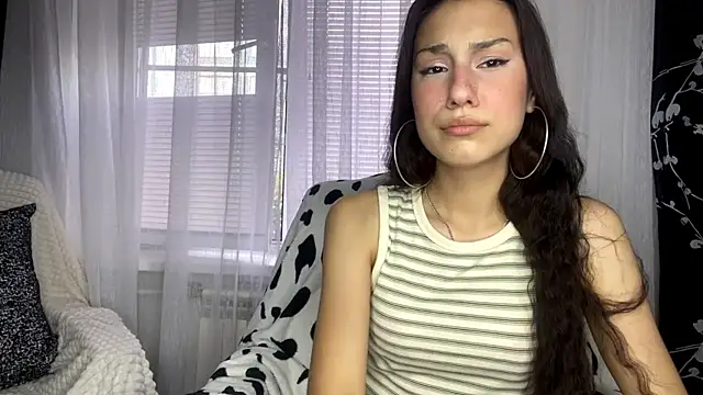 Snapshot of CarylOros chatting on July 23, 2026, 3:10 pm CarylOros online show from July 23, 2026, 3:10 pm