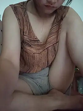Anmy2002 online show from July 23, 2026, 11:35 pm