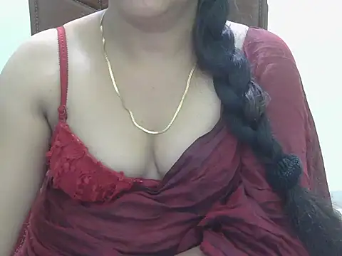 heyitsheer online show from July 28, 2026, 2:13 pm