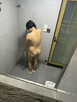 jiang369258 online show from July 21, 2026, 1:13 pm
