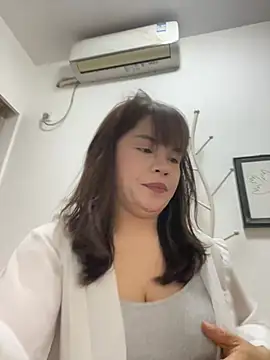 Hazel-55 online show from July 25, 2026, 2:58 pm