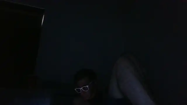 Snapshot of JohnnyABottom chatting on August 1, 2026, 6:29 pm JohnnyABottom online show from August 1, 2026, 6:29 pm