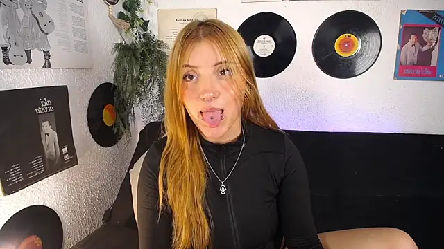Snapshot of ValentinaDeAngelis chatting on July 27, 2026, 6:59 pm ValentinaDeAngelis online show from July 27, 2026, 6:59 pm