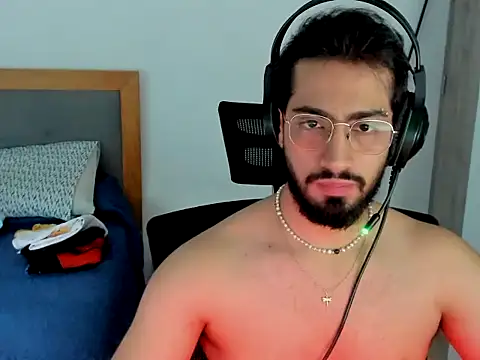 Thiagox2002 online show from July 24, 2026, 4:27 pm