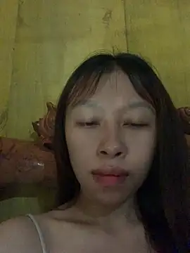 Snapshot of Girl-wet123 chatting on August 2, 2026, 12:20 am Girl-wet123 online show from August 2, 2026, 12:20 am