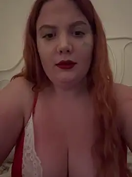 HotLari online show from July 28, 2026, 8:52 pm