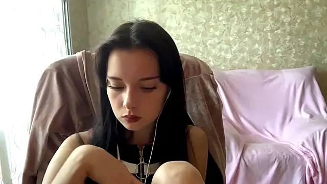 Snapshot of ElizaSins chatting on July 26, 2026, 7:26 am ElizaSins online show from July 26, 2026, 7:26 am
