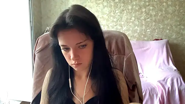 Snapshot of ElizaSins chatting on July 27, 2026, 7:37 am ElizaSins online show from July 27, 2026, 7:37 am