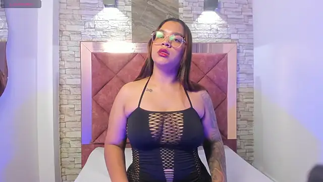 Snapshot of TaamaraSmith chatting on July 27, 2026, 11:28 am TaamaraSmith online show from July 27, 2026, 11:28 am